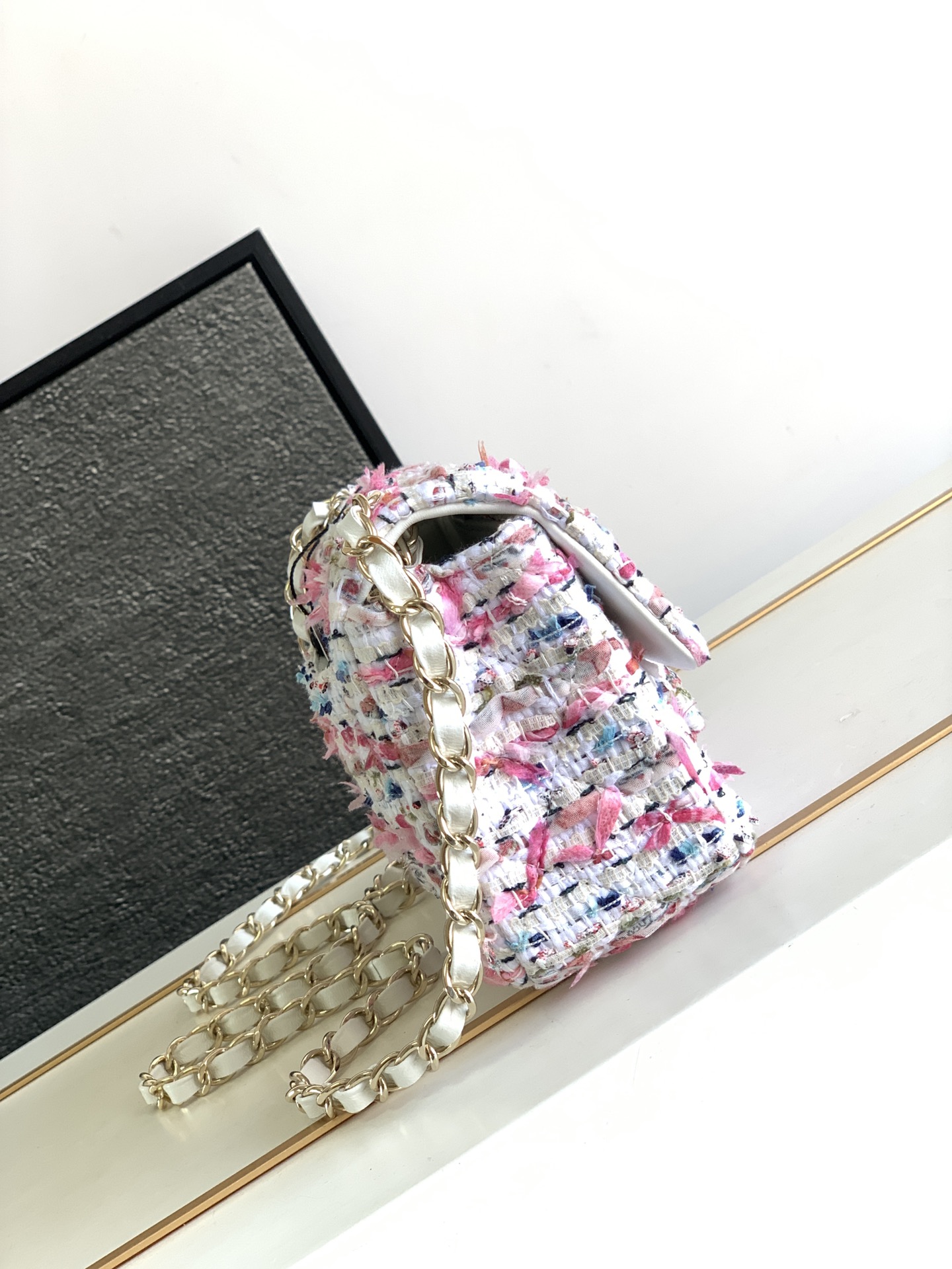 Chanel Autumn-Winter Tweed Elegant Crossbody Bag