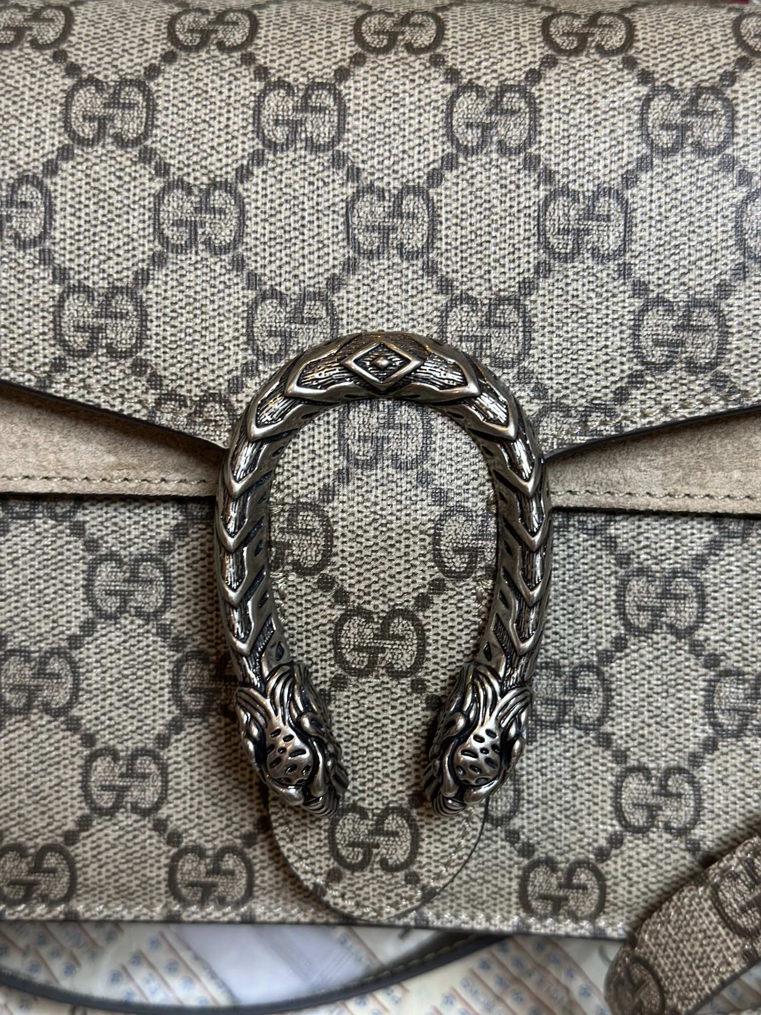 Gucci Classic Vintage-Inspired Leather Handbag