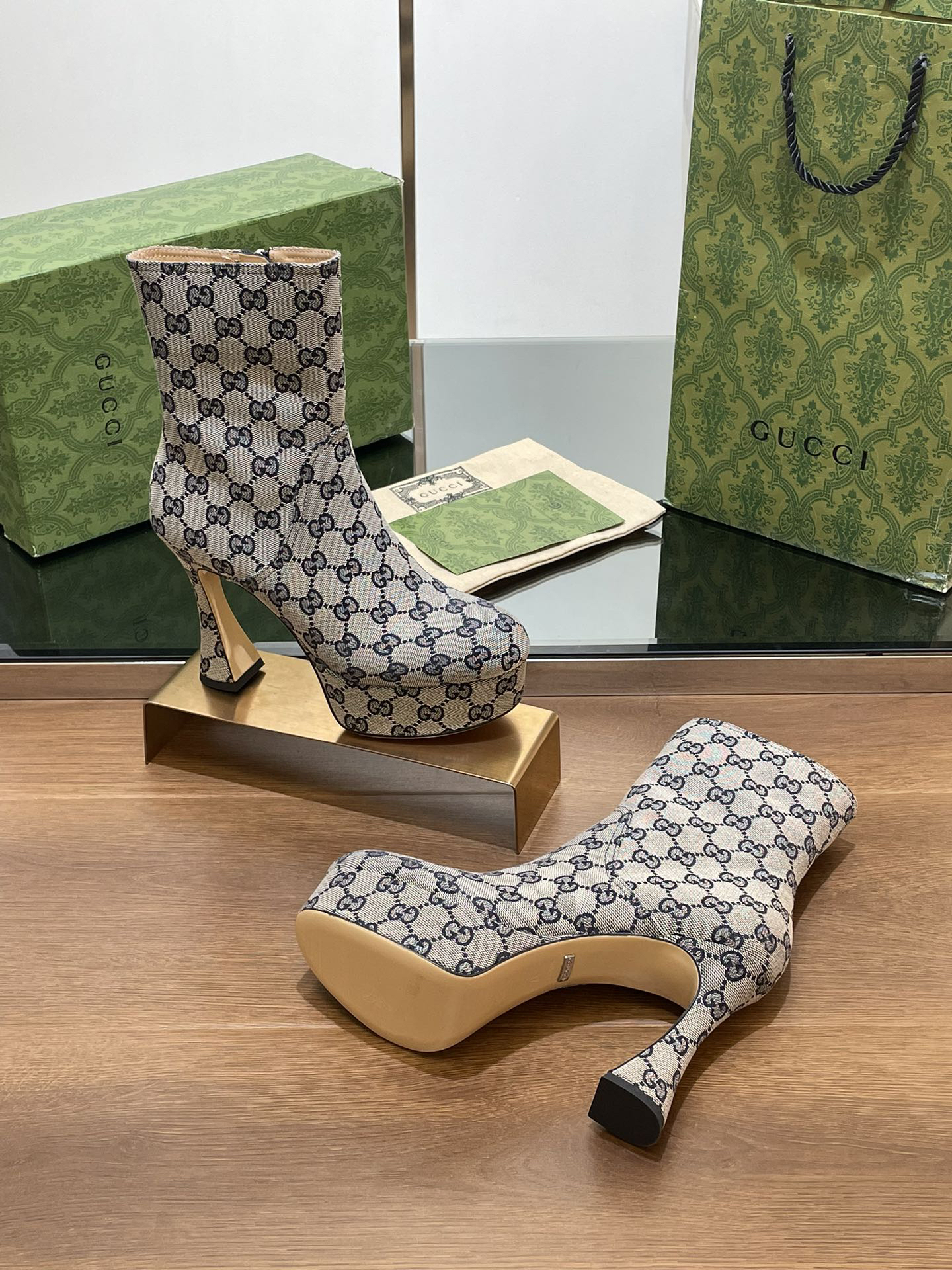 Gucci High-Heel Thick-Soled Platform Waterproof Boots