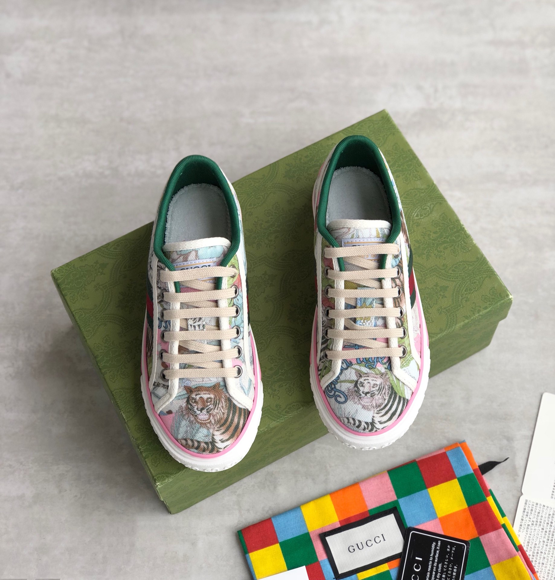 Gucci Exclusive Unique Sneakers