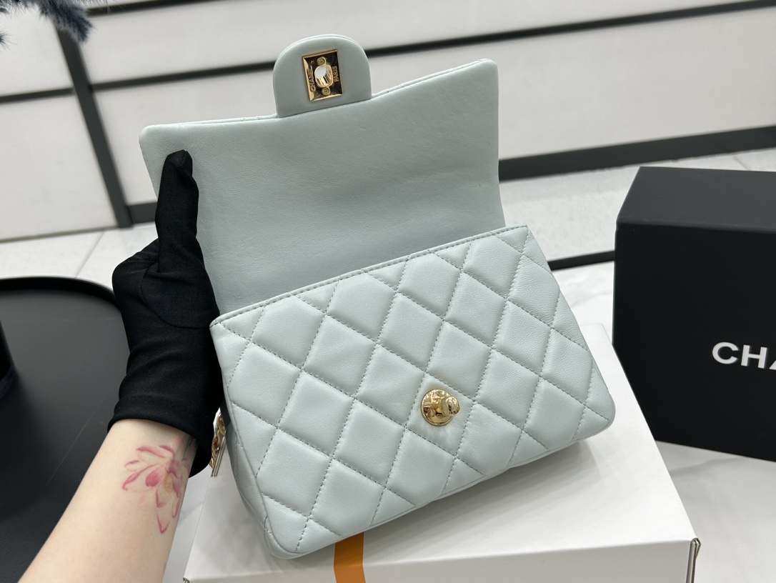 Chanel Elegant Lambskin Crossbody Bag