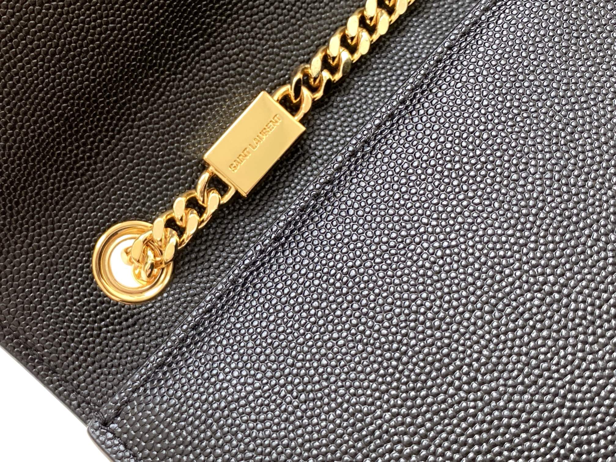 Saint Laurent Classic Chain Shoulder/Crossbody Bag for Women