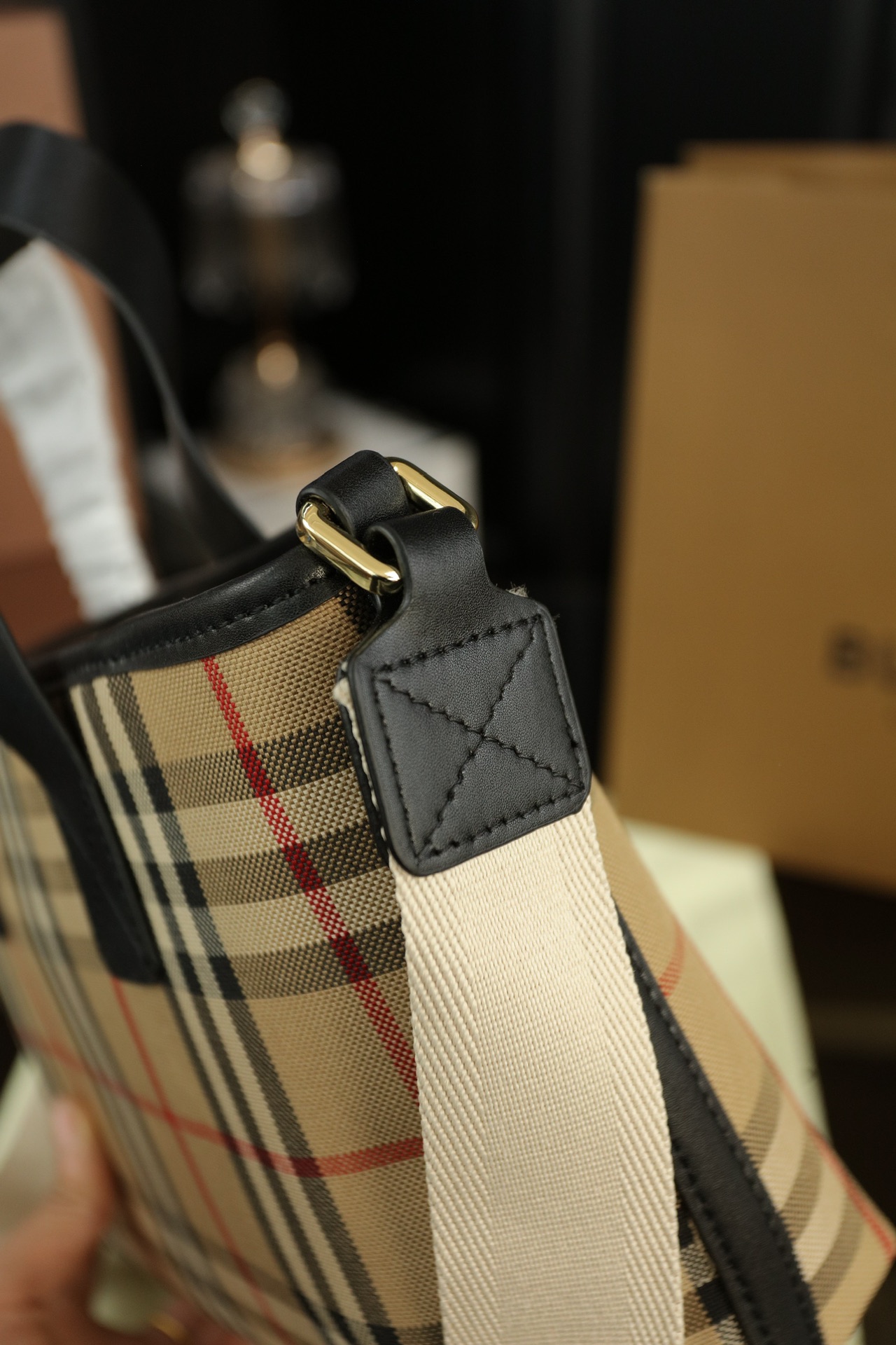 Burberry Tote Bag Shopping Bag Handbag