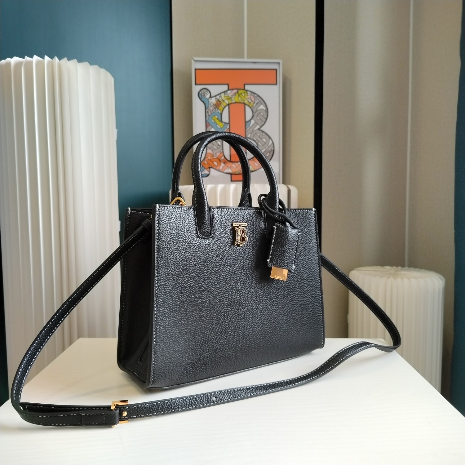 Burberry Leather Elegant Handbag