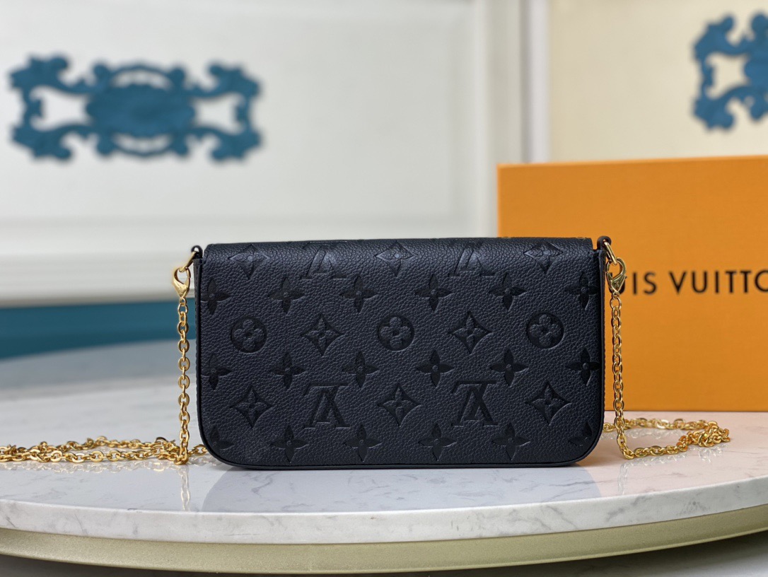 Gucci Clutch Bag & Wallet