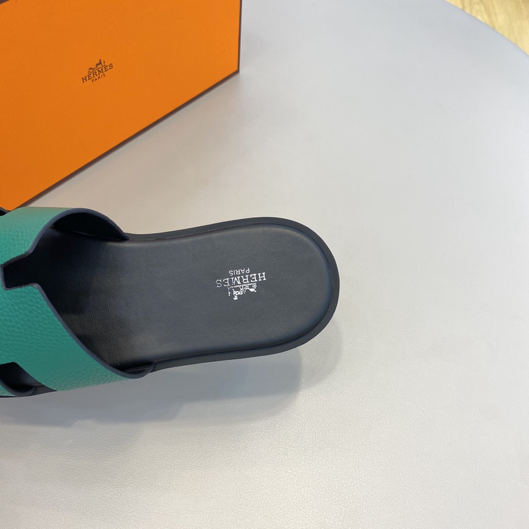 Hermès Classic H Logo Slip-On Sandals