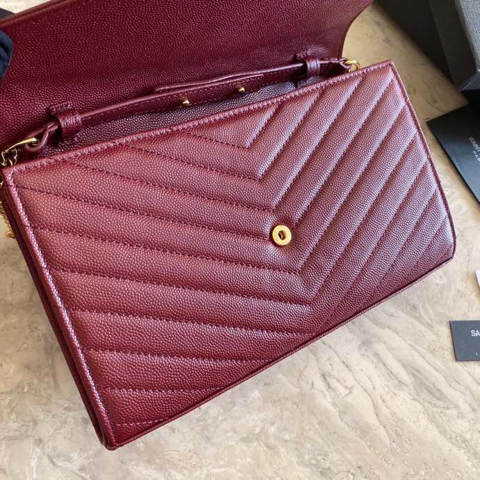 Saint Laurent Classic Chain Shoulder/Crossbody Bag for Women