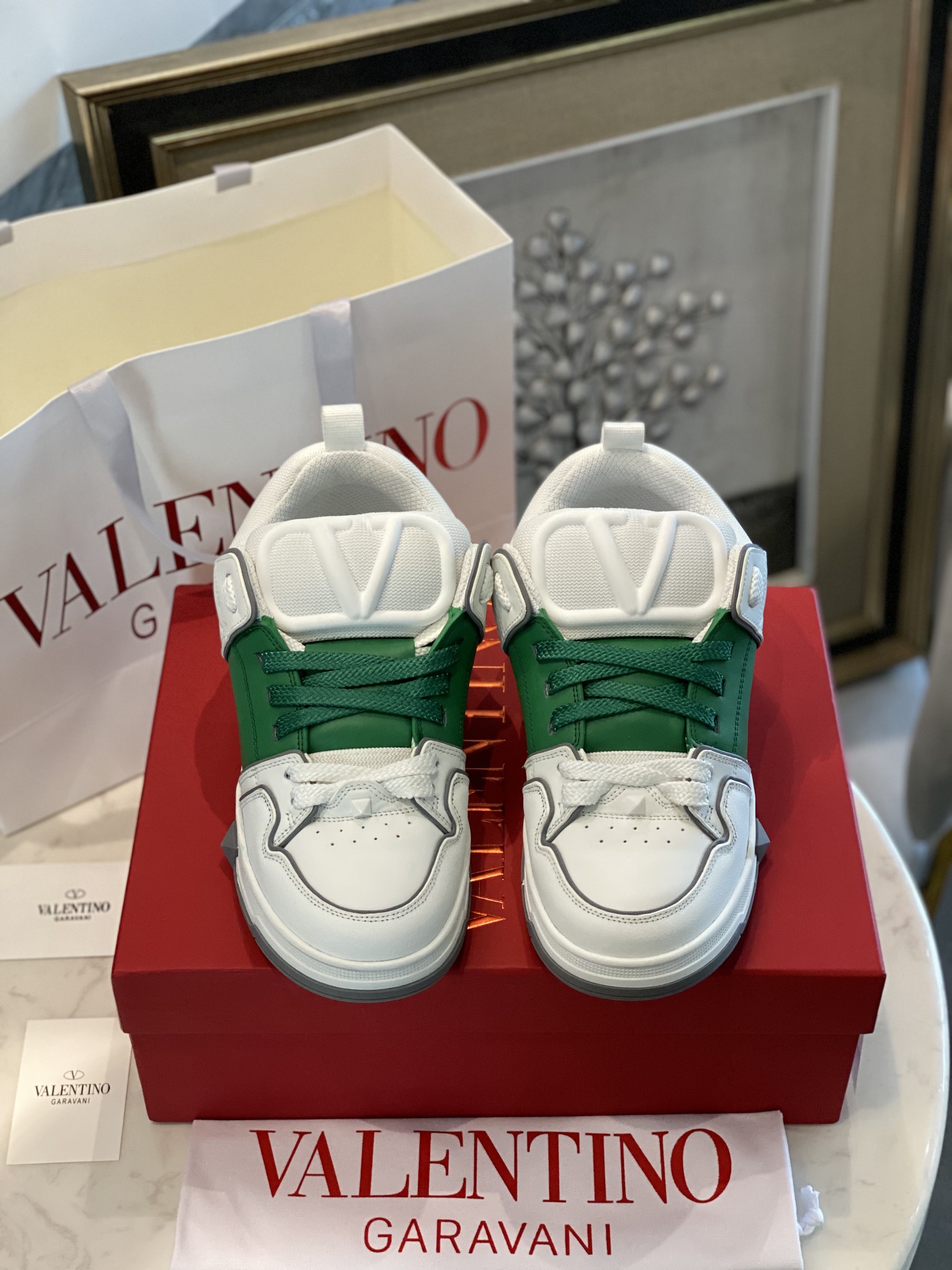 Valentino ONE STUD Calfskin Lace-Up Sneakers