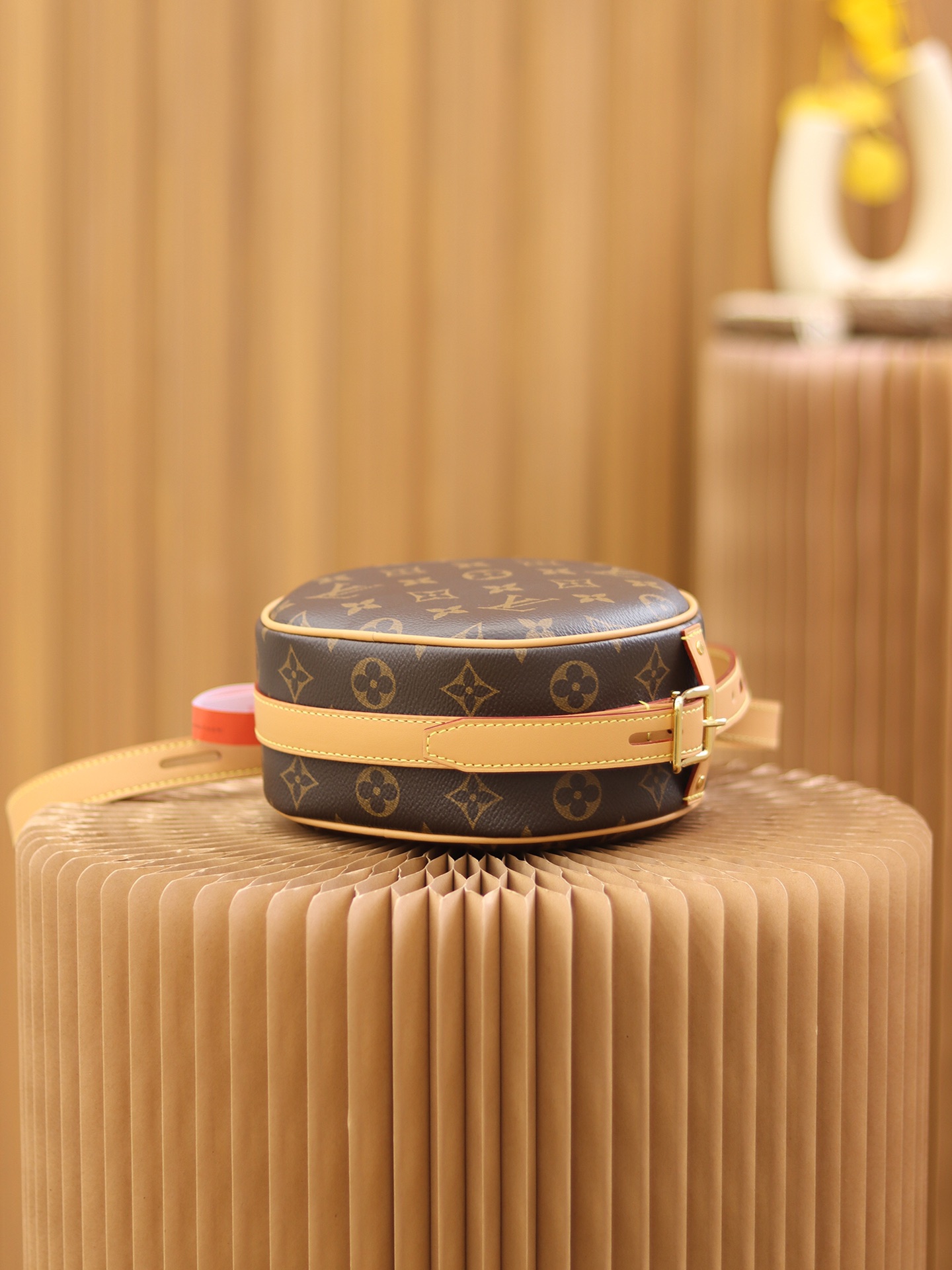 Louis Vuitton Classic Vintage-Inspired Round Bag