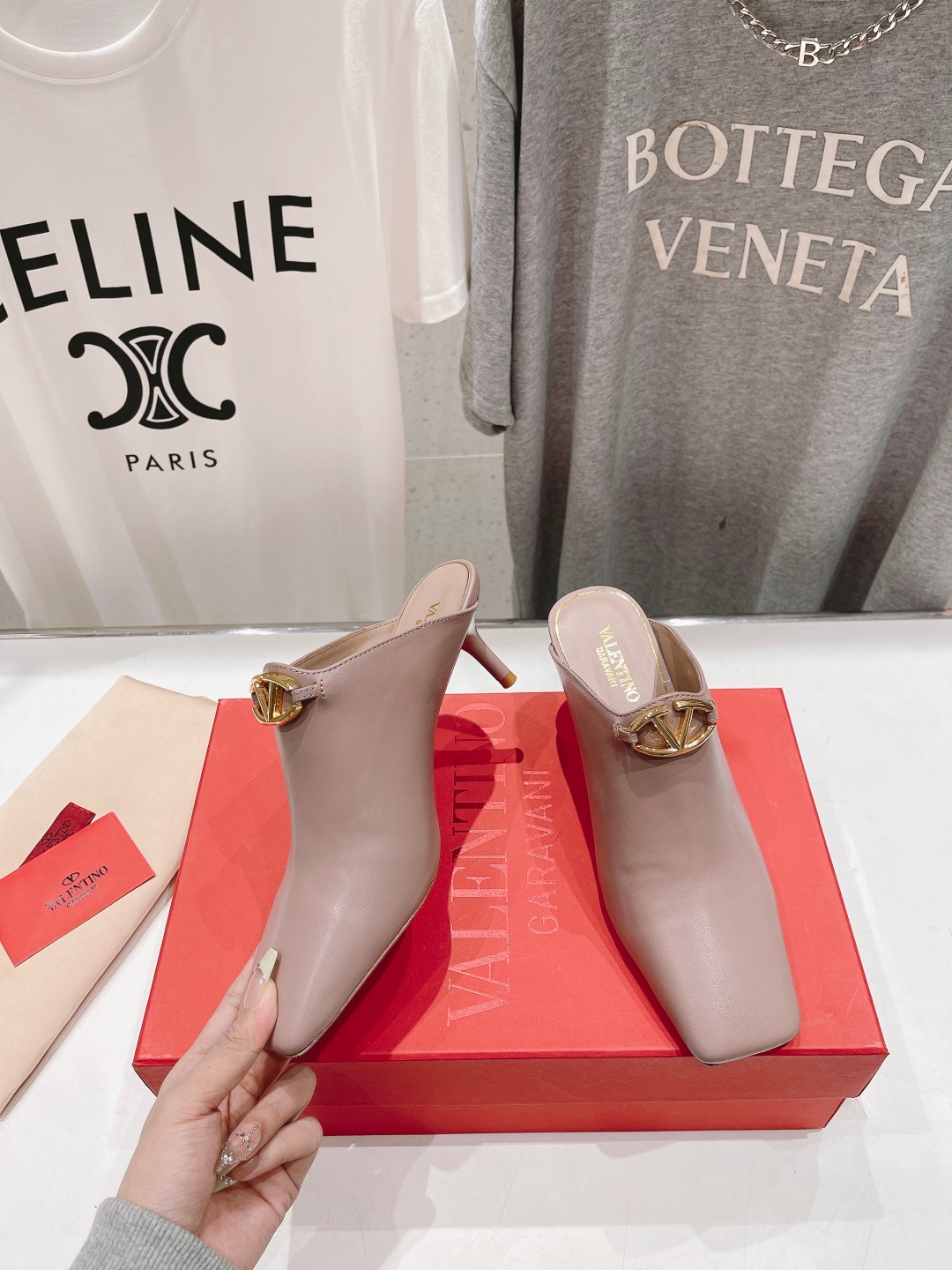 Valentino Square-Toe Leather High-Heeled Shoes