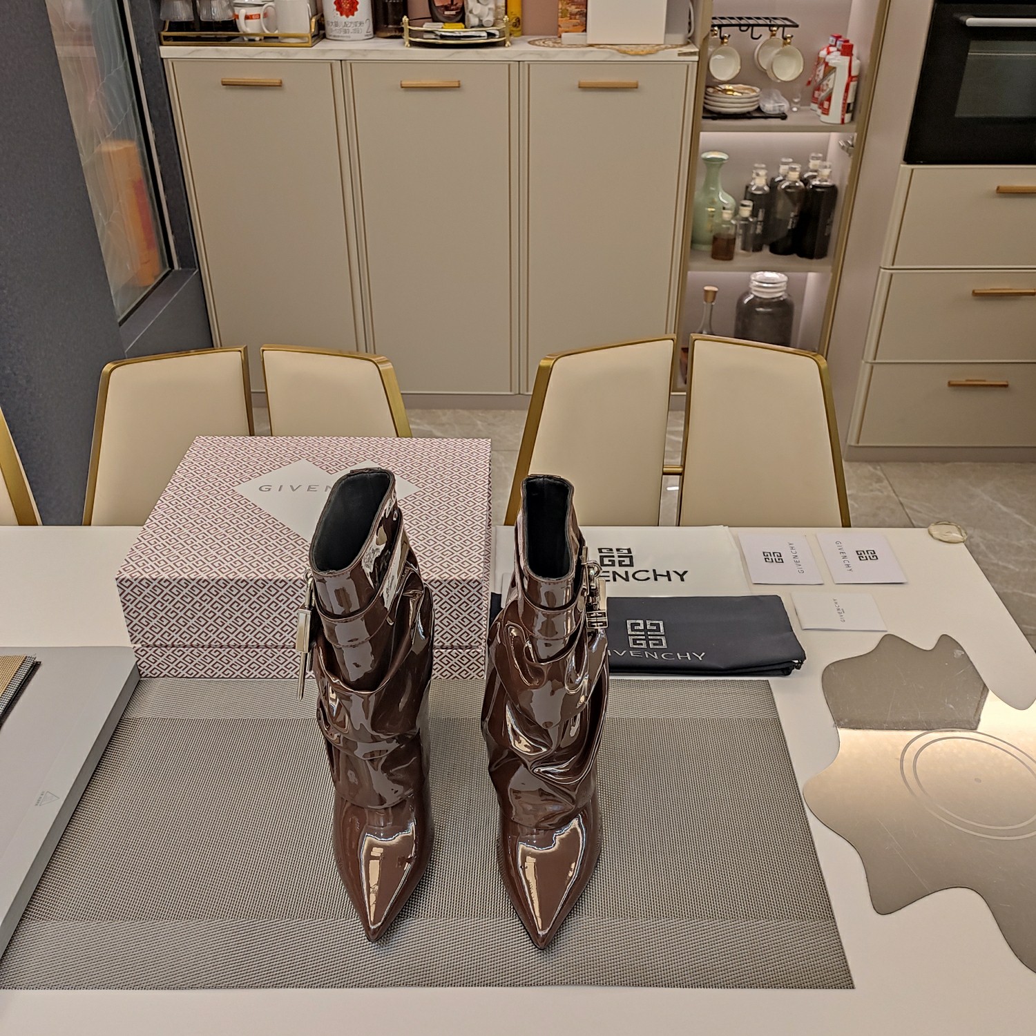 Givenchy Patent Leather Pointed-Toe High-Heeled Short Boots