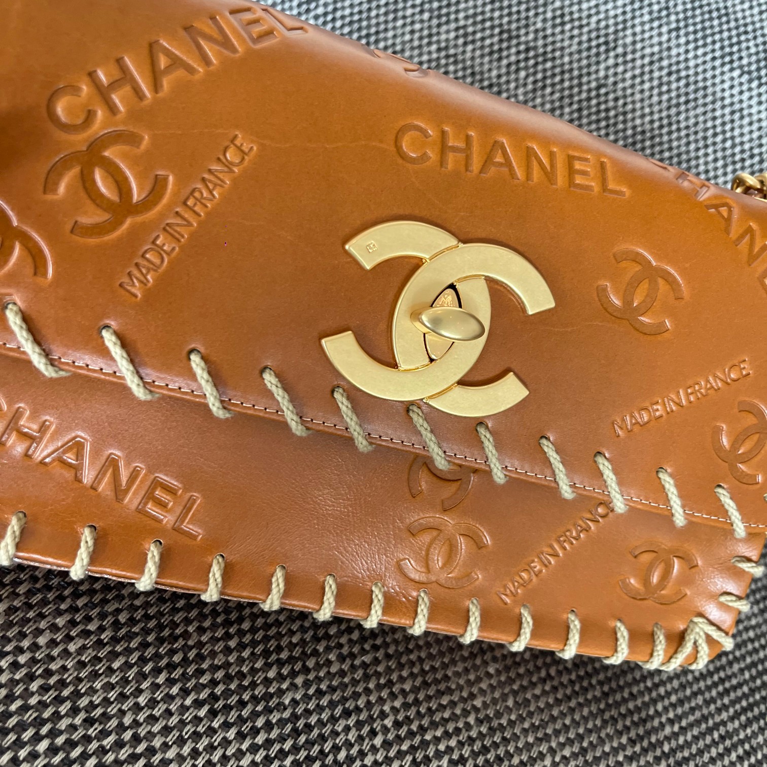 Chanel Vintage Resin Leather Chain Bag