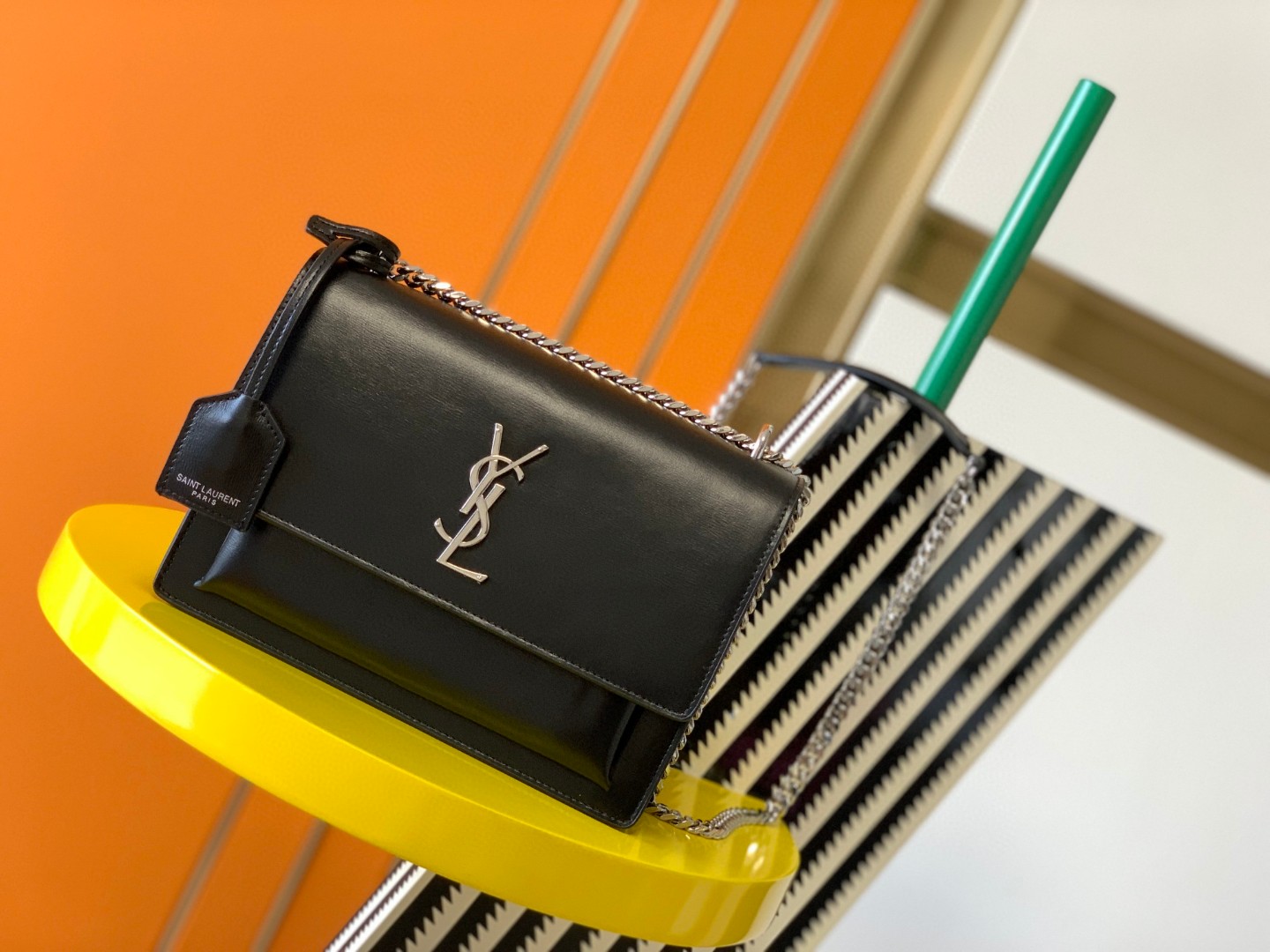 Saint Laurent Classic Chain Shoulder/Crossbody Bag for Women  in Black