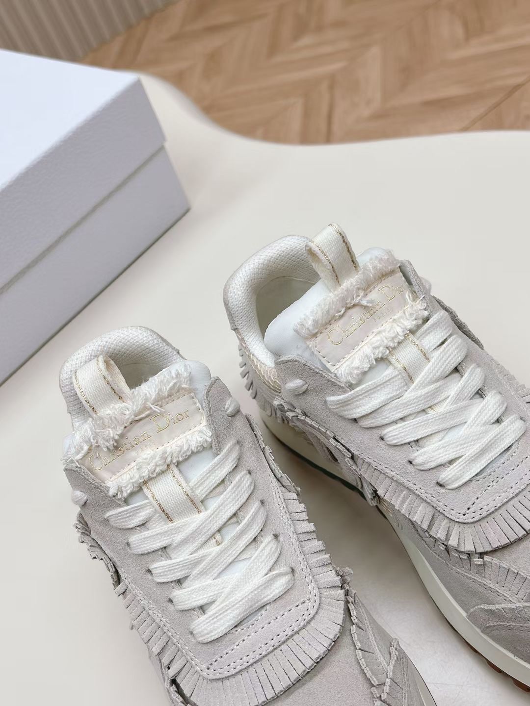 DIOR Elegant Runway-Inspired New Casual Sneakers