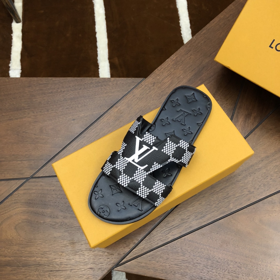 LV Fashionable Classic Versatile Leather Slippers