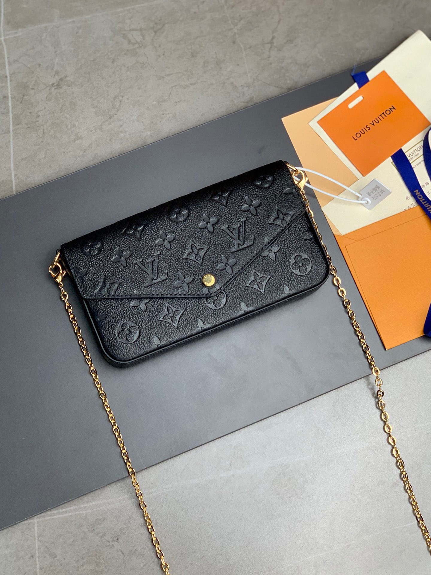 Gucci Clutch Bag & Wallet