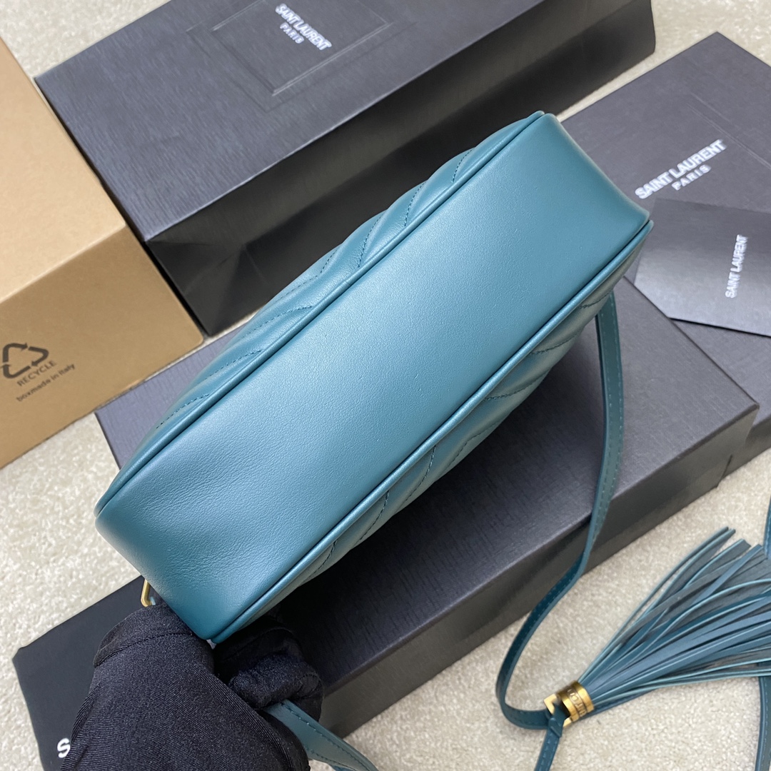 Saint Laurent Classic Leather Unique Crossbody & Shoulder Bag