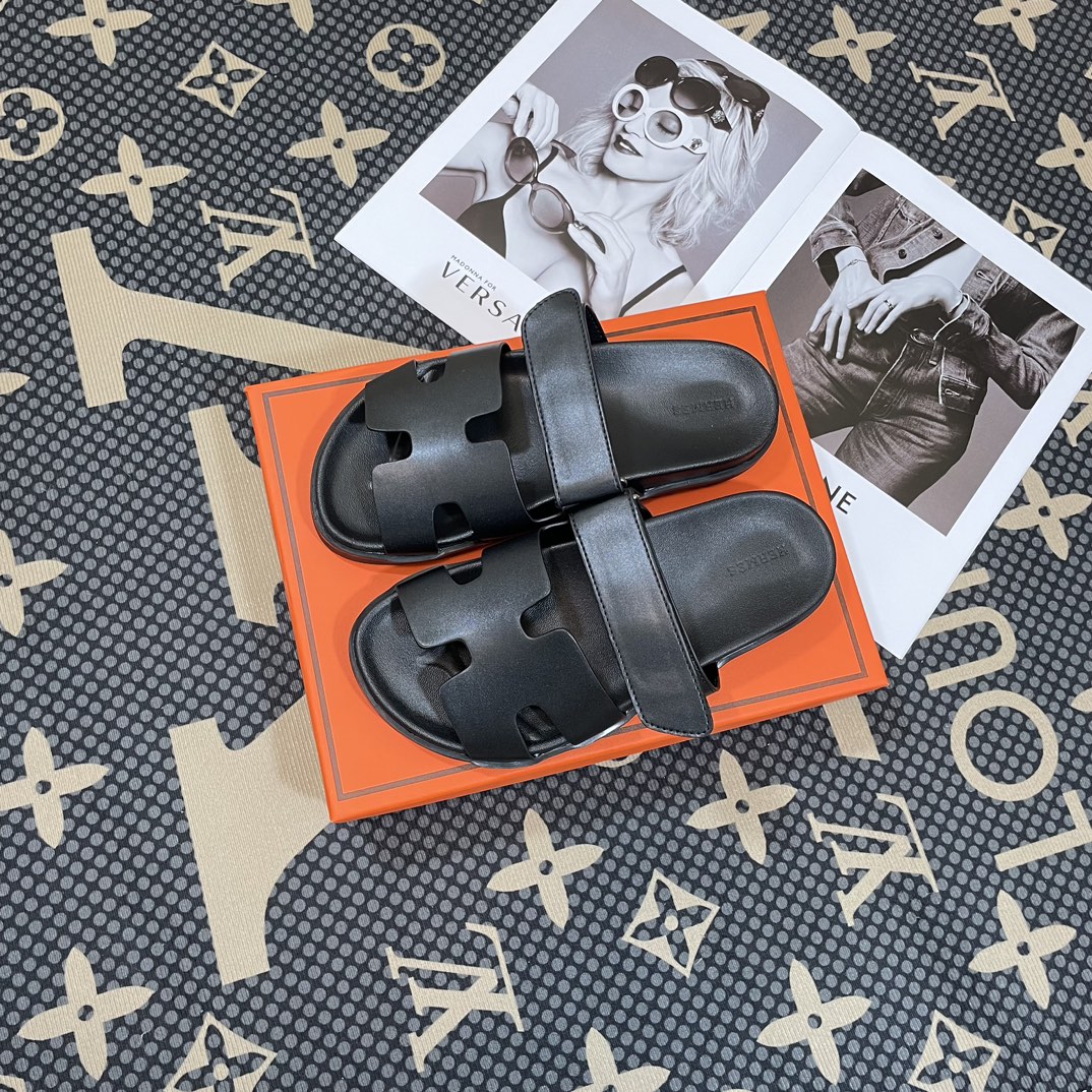 Hermès Semi-Enclosed Slippers