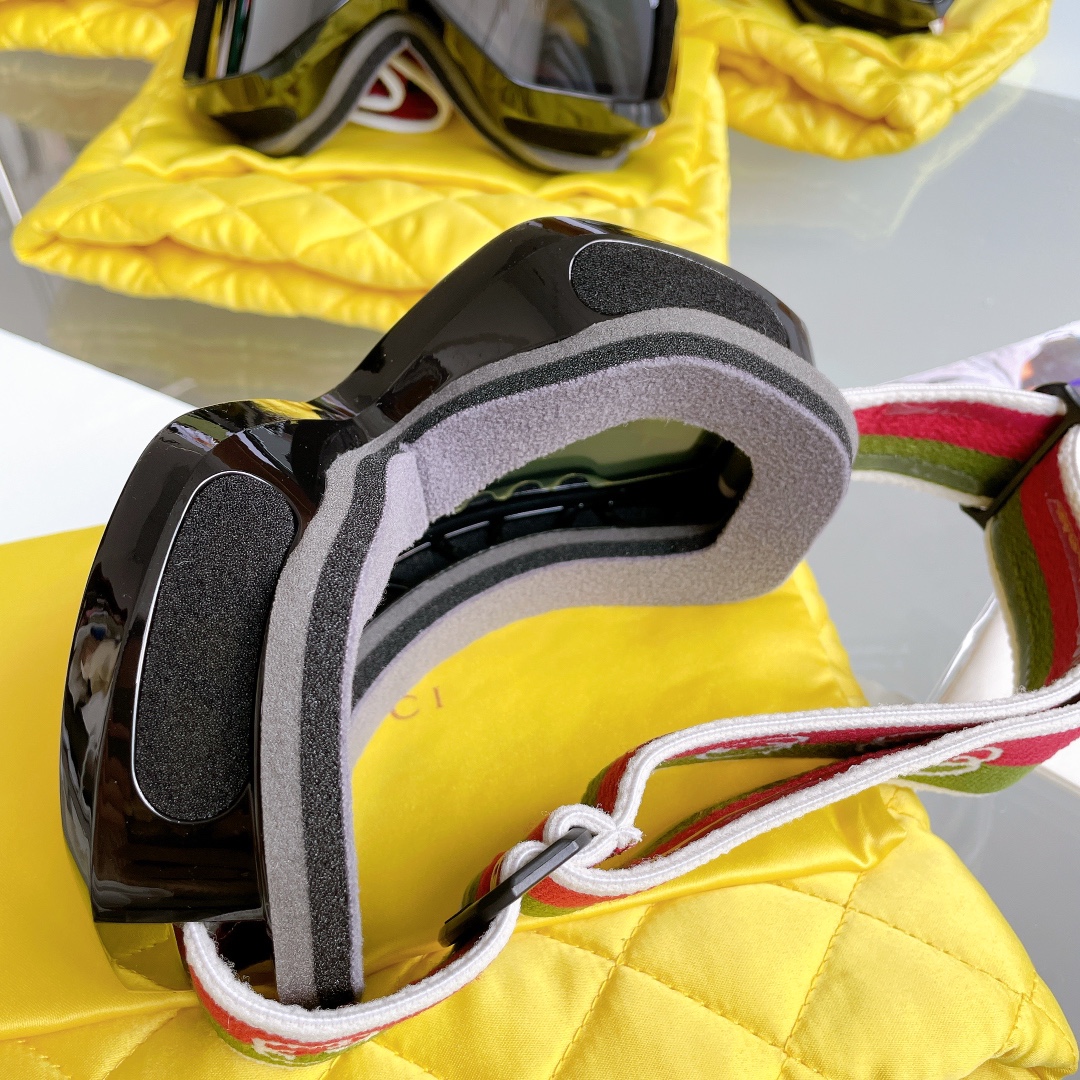 Gucci Ski Goggles