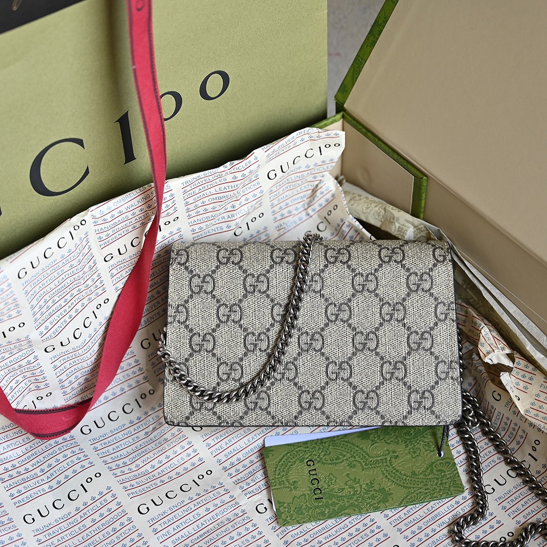 Gucci Classic Rich-Tone Leather Crossbody/Shoulder Bag