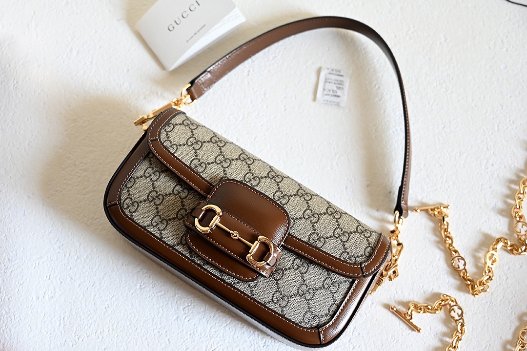Gucci Classic Print Underarm Bag / Shoulder Bag