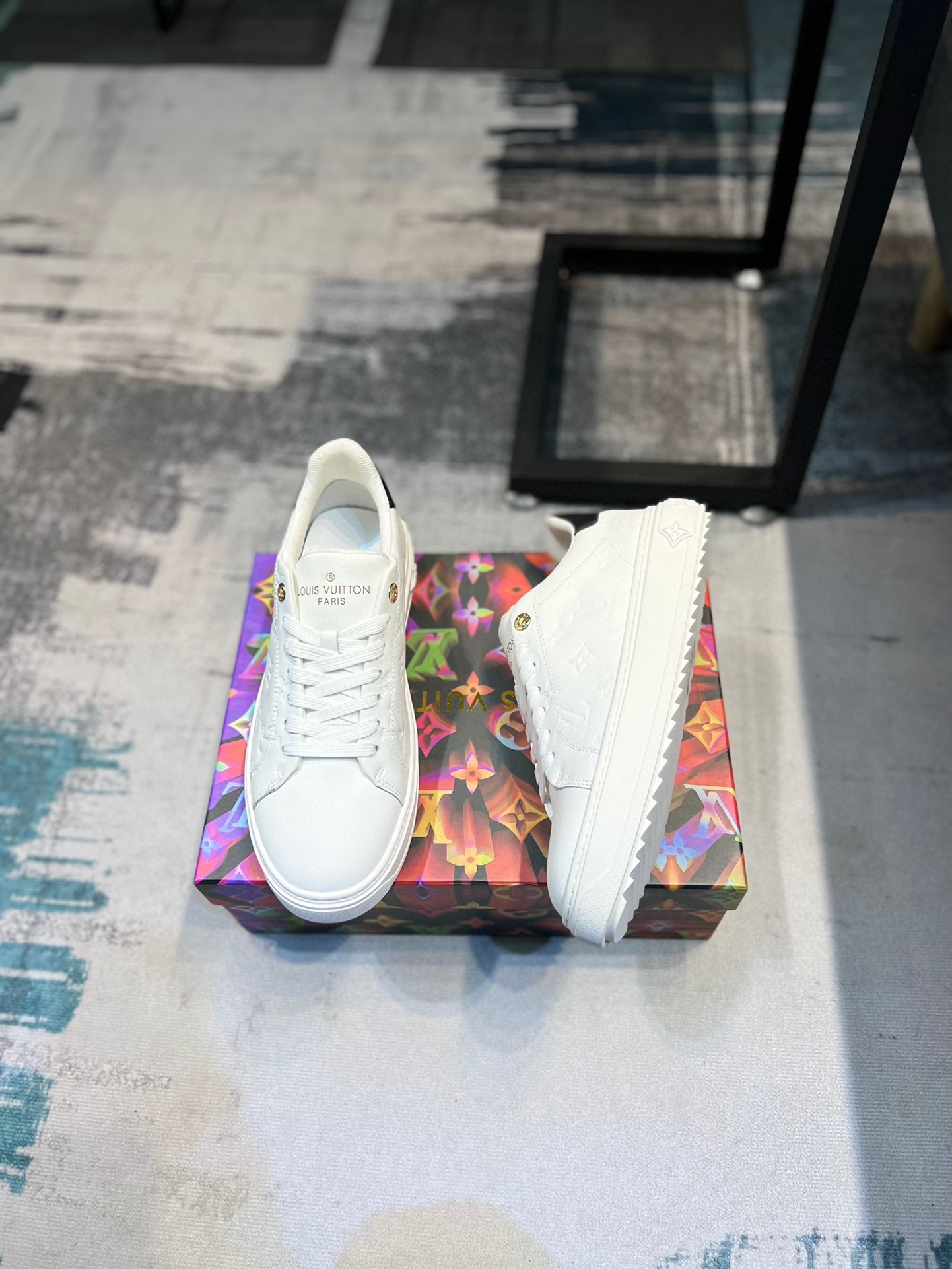 Louis Vuitton Fashionable Versatile Sneakers In White