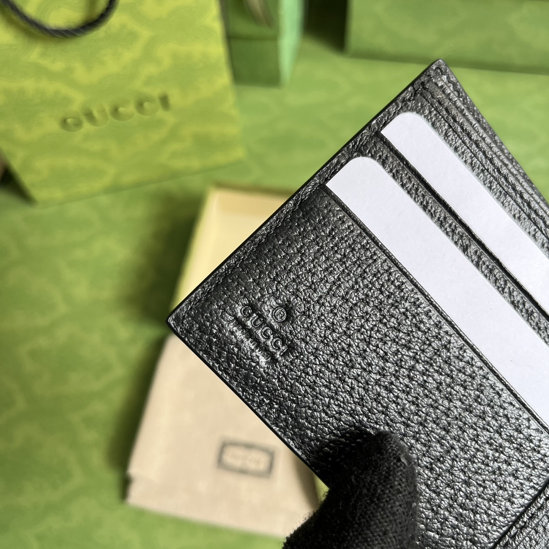 Gucci Classic Leather Wallet