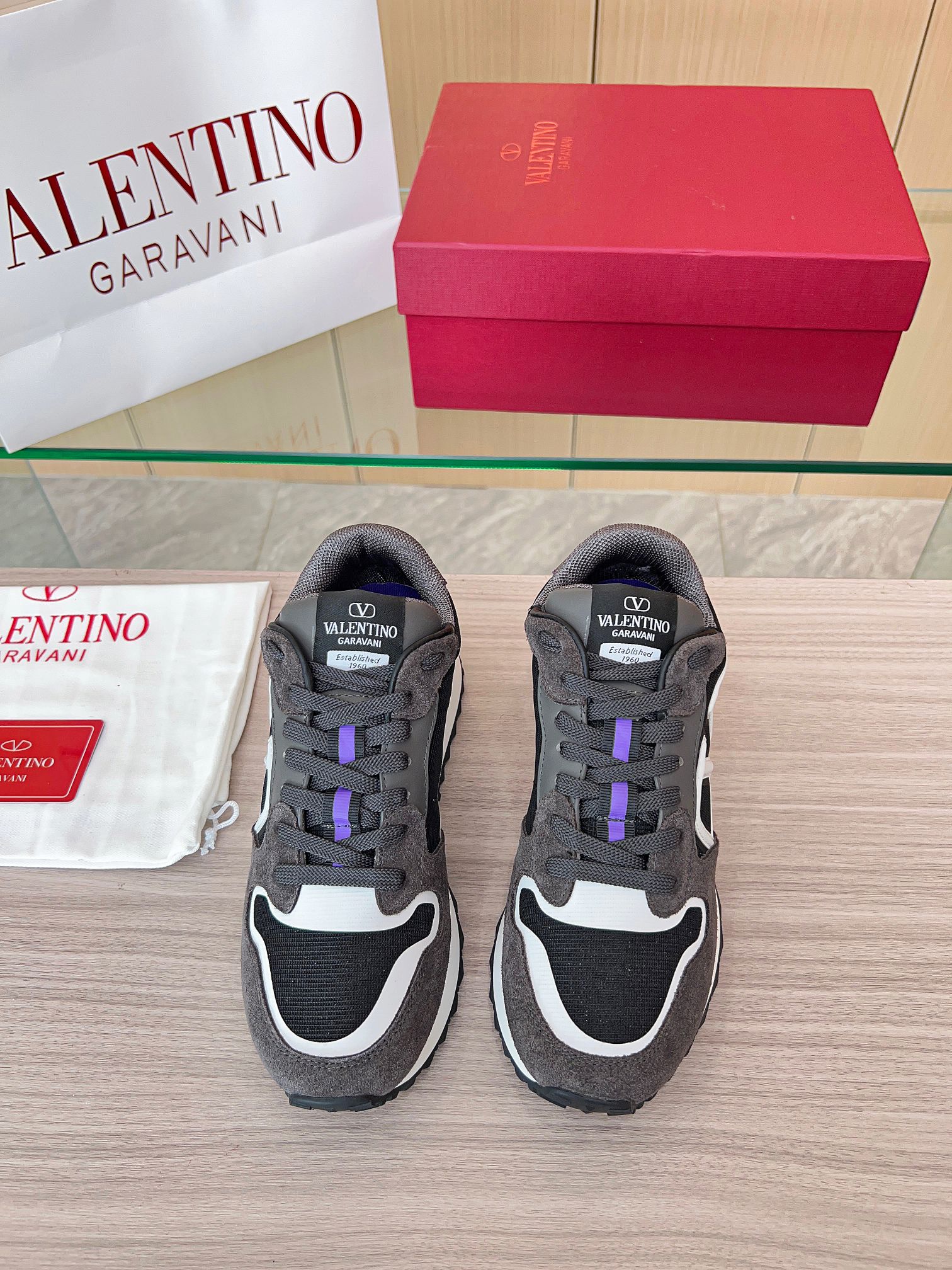 Valentino's New Casual & Trendy Couples' Sneakers