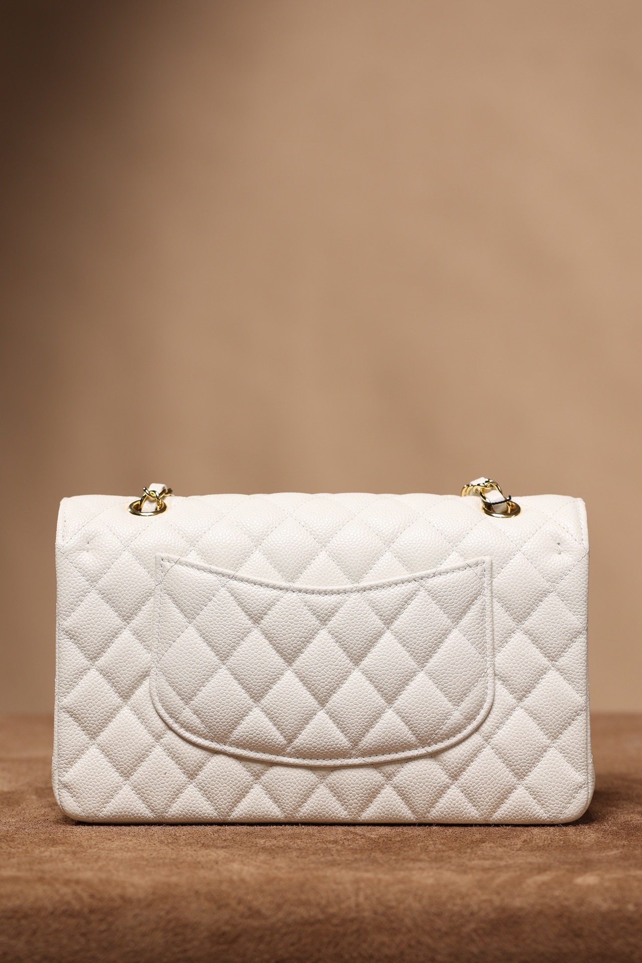Chanel Elegant White Caviar Leather Single Shoulder Bag