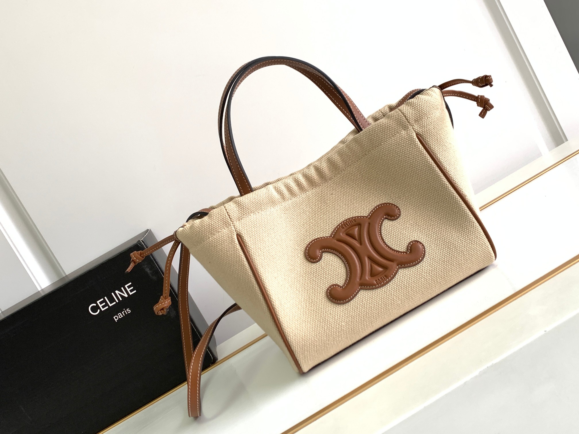 Celine Fabric-Lined Cow Leather Tote Bag