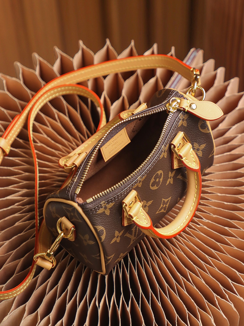 Louis Vuitton LV Speedy Bucket Bag