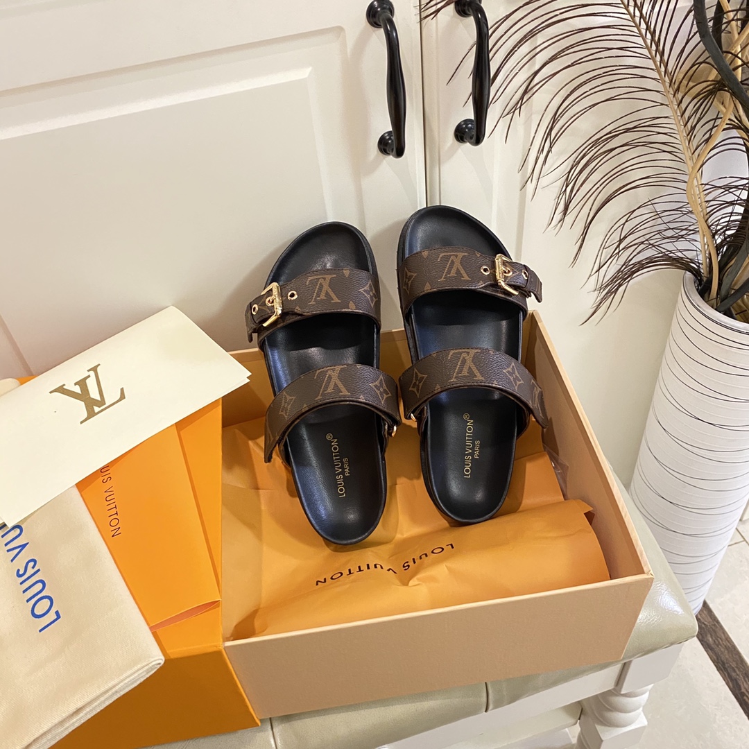 LV Fashionable Classic Versatile Leather Slippers