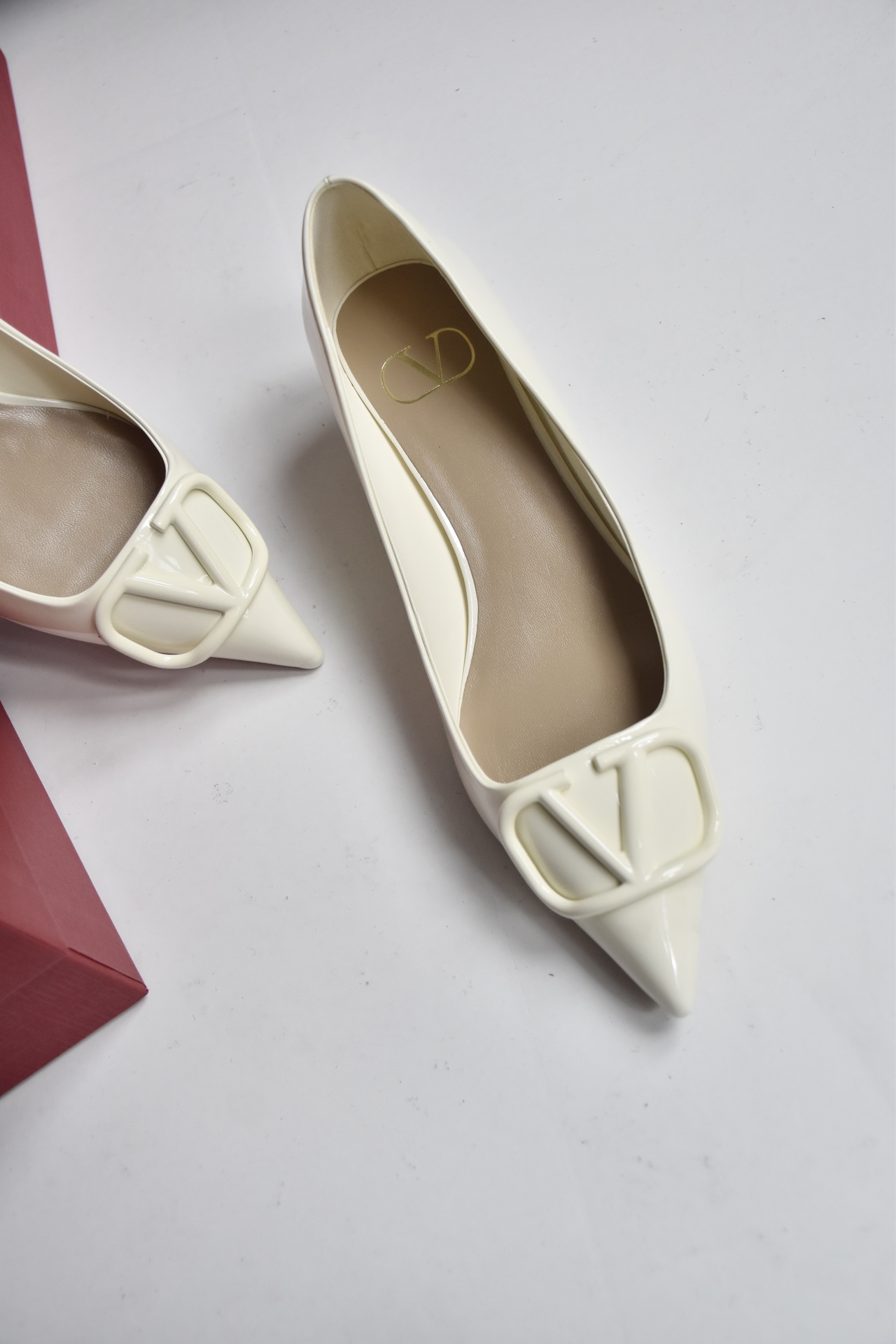 Valentino Classic Patent Leather High Heels (4cm/8 cm)