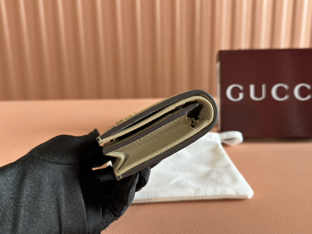 Gucci Classic Ophidia Wallet