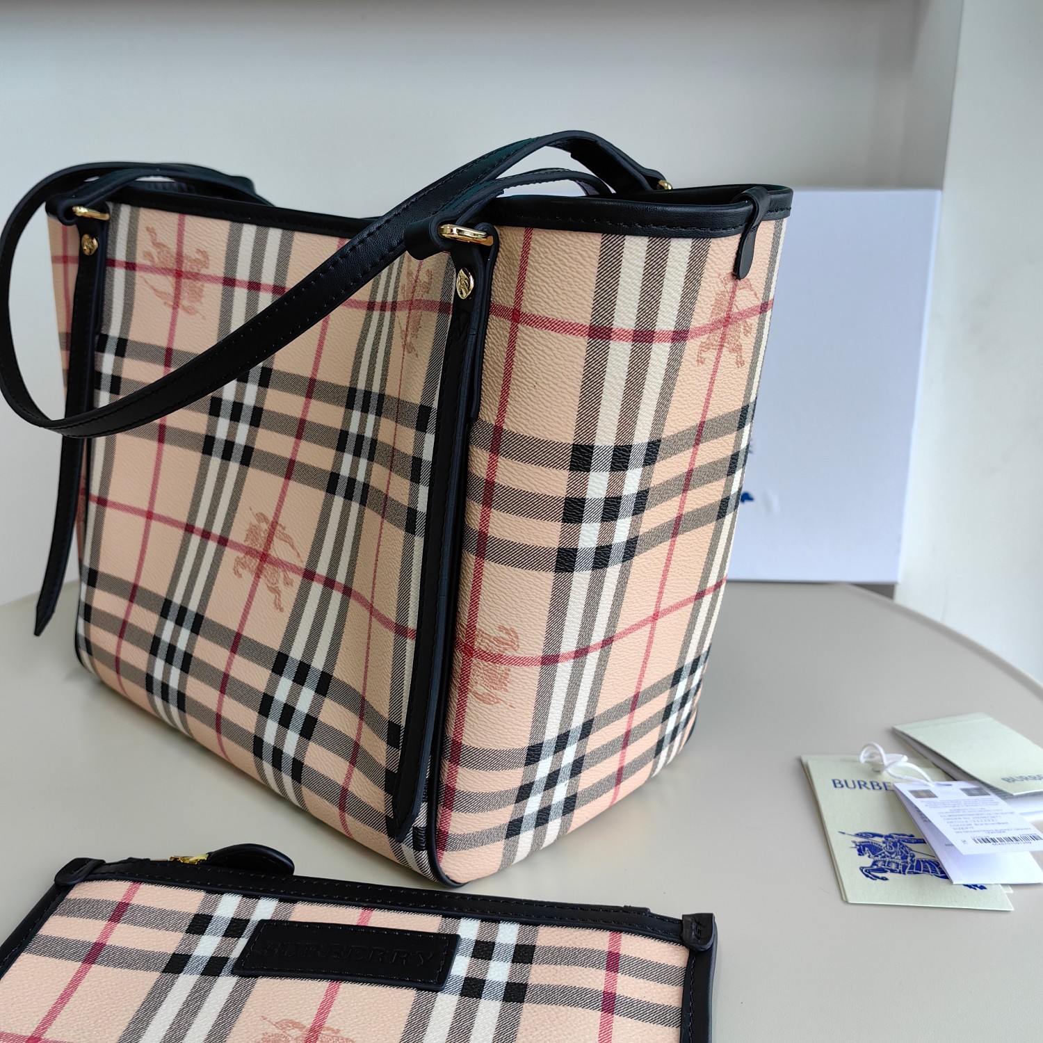Burberry's Most Classic Matching Tote Bag