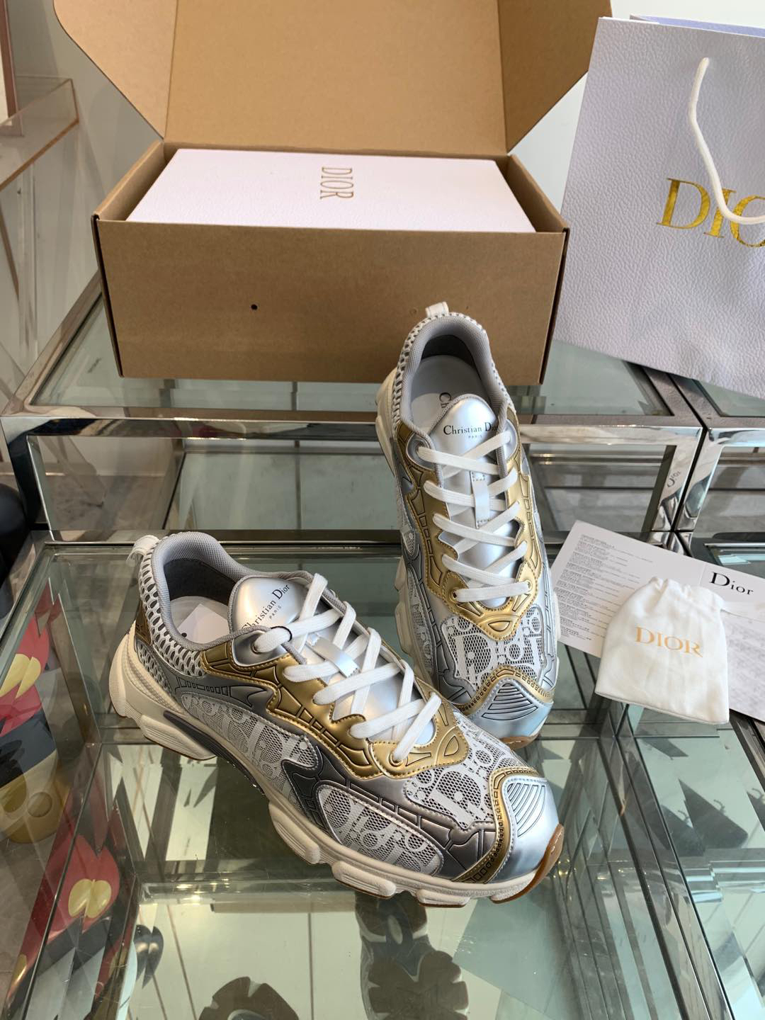 DIOR CONO Sneaker