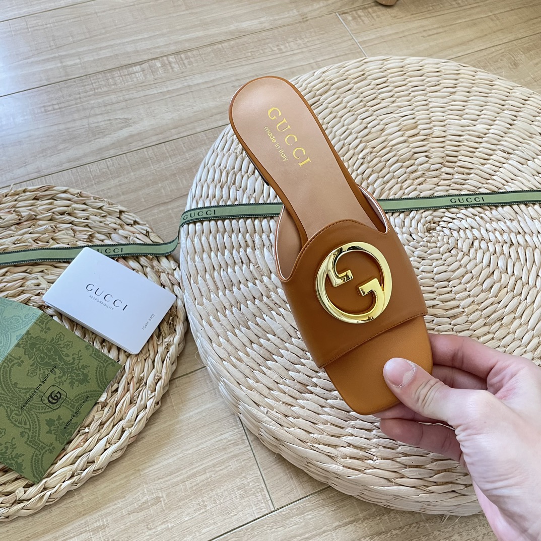 GUCCIOriginal big brand luxury goods 1:1 high-end quality top qualityGucci new buckle round G slippers/sandals