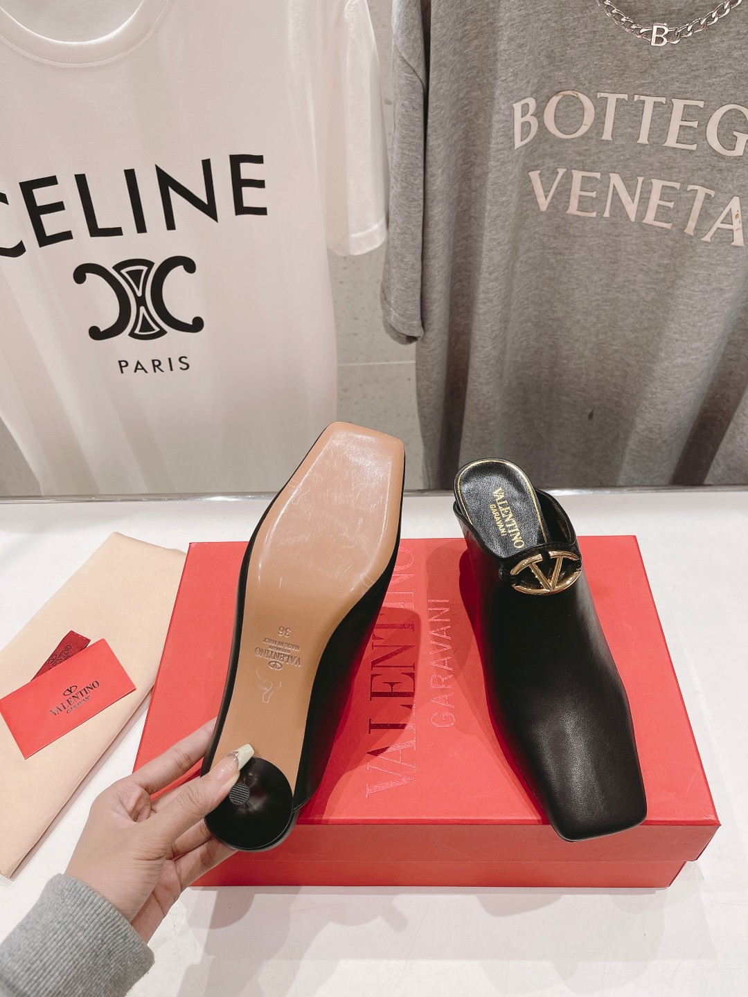 Valentino Square-Toe Leather High-Heeled Shoes