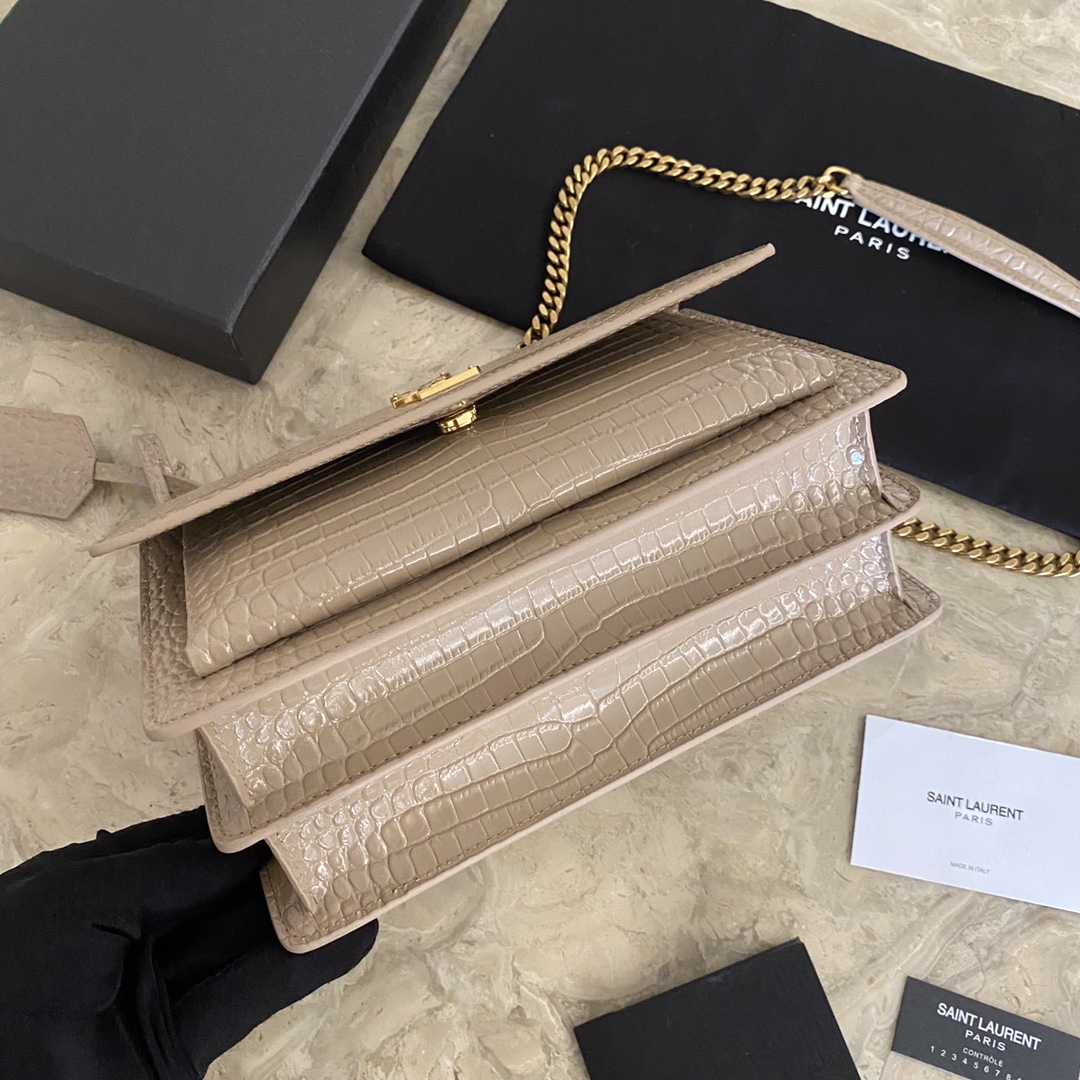 Saint Laurent Classic Chain Shoulder/Crossbody Bag for Women