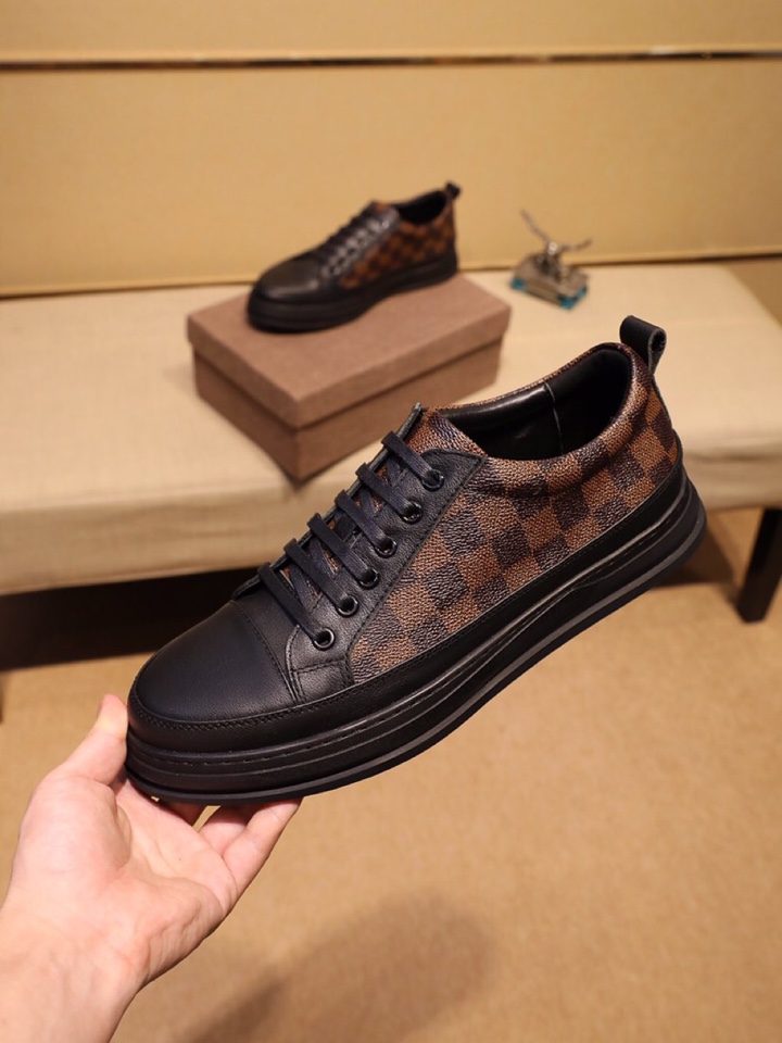 Gucci Vintage Sneakers