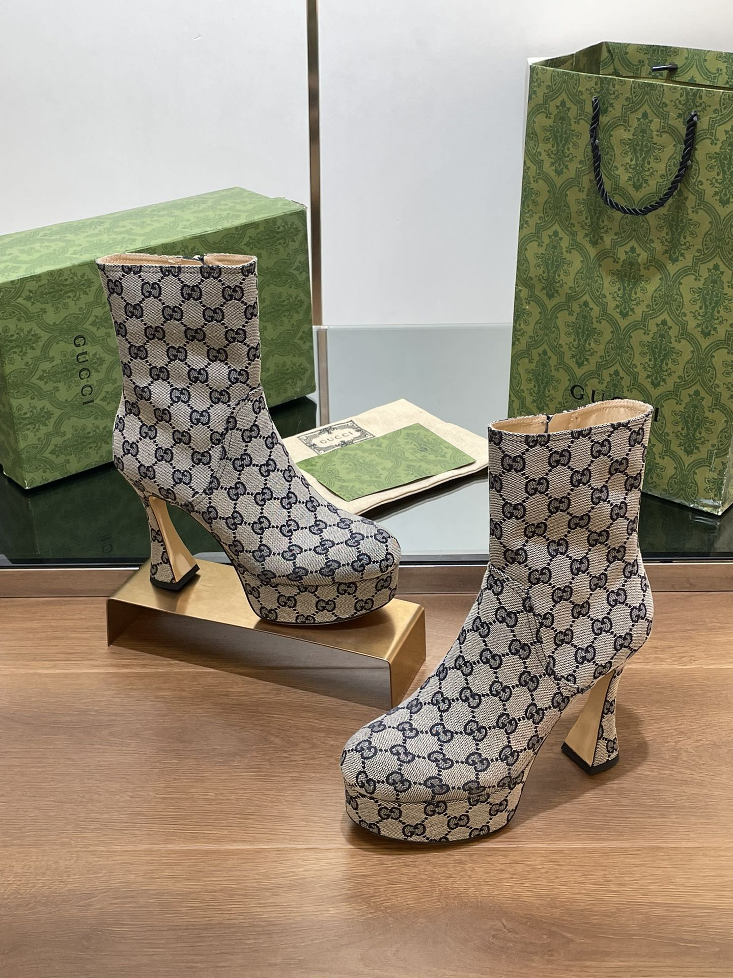 Gucci High-Heel Thick-Soled Platform Waterproof Boots