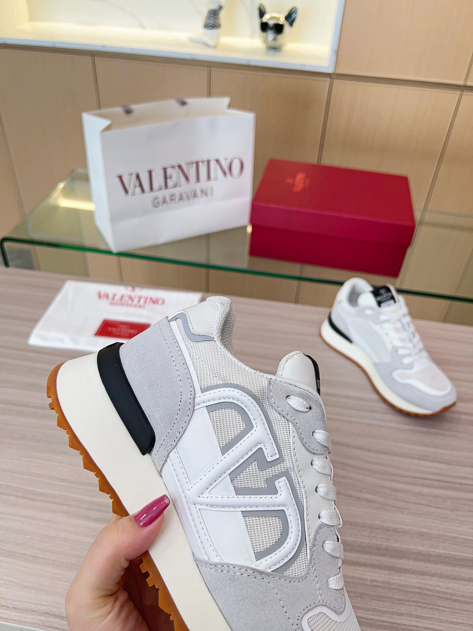 Valentino's New Casual & Trendy Couples' Sneakers