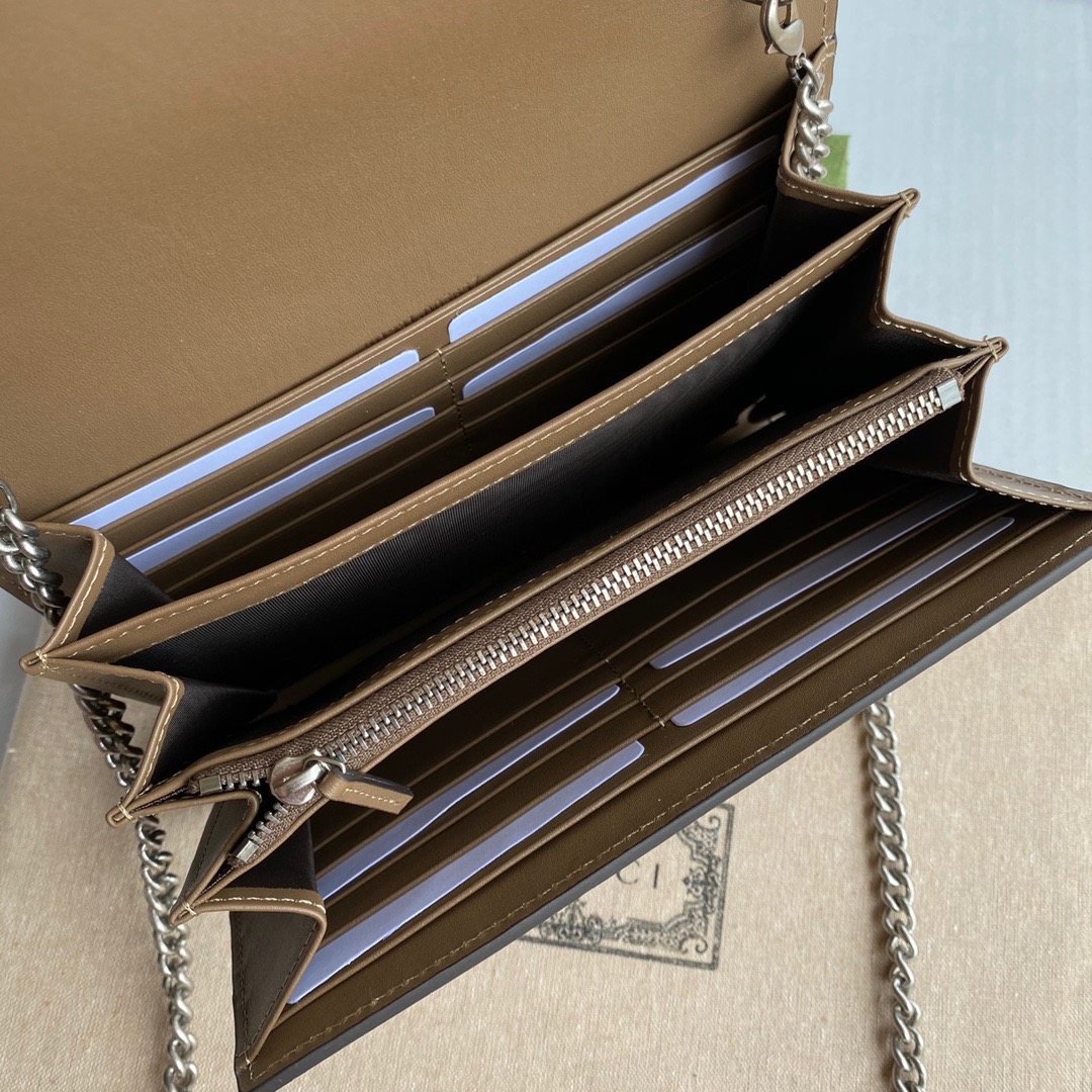 Gucci Vintage Monogram Chain Small Bag