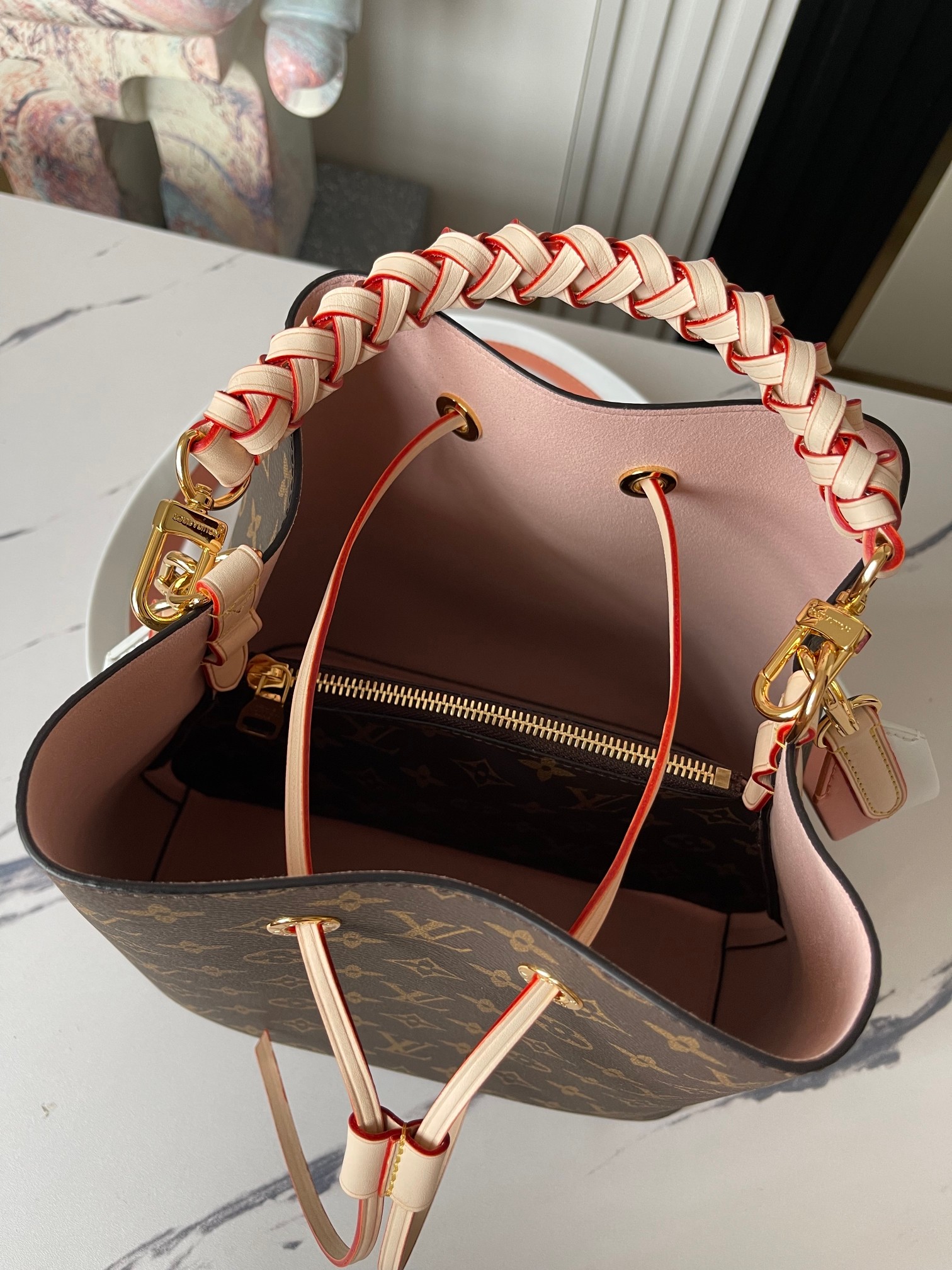 LV classic Monogram handbag