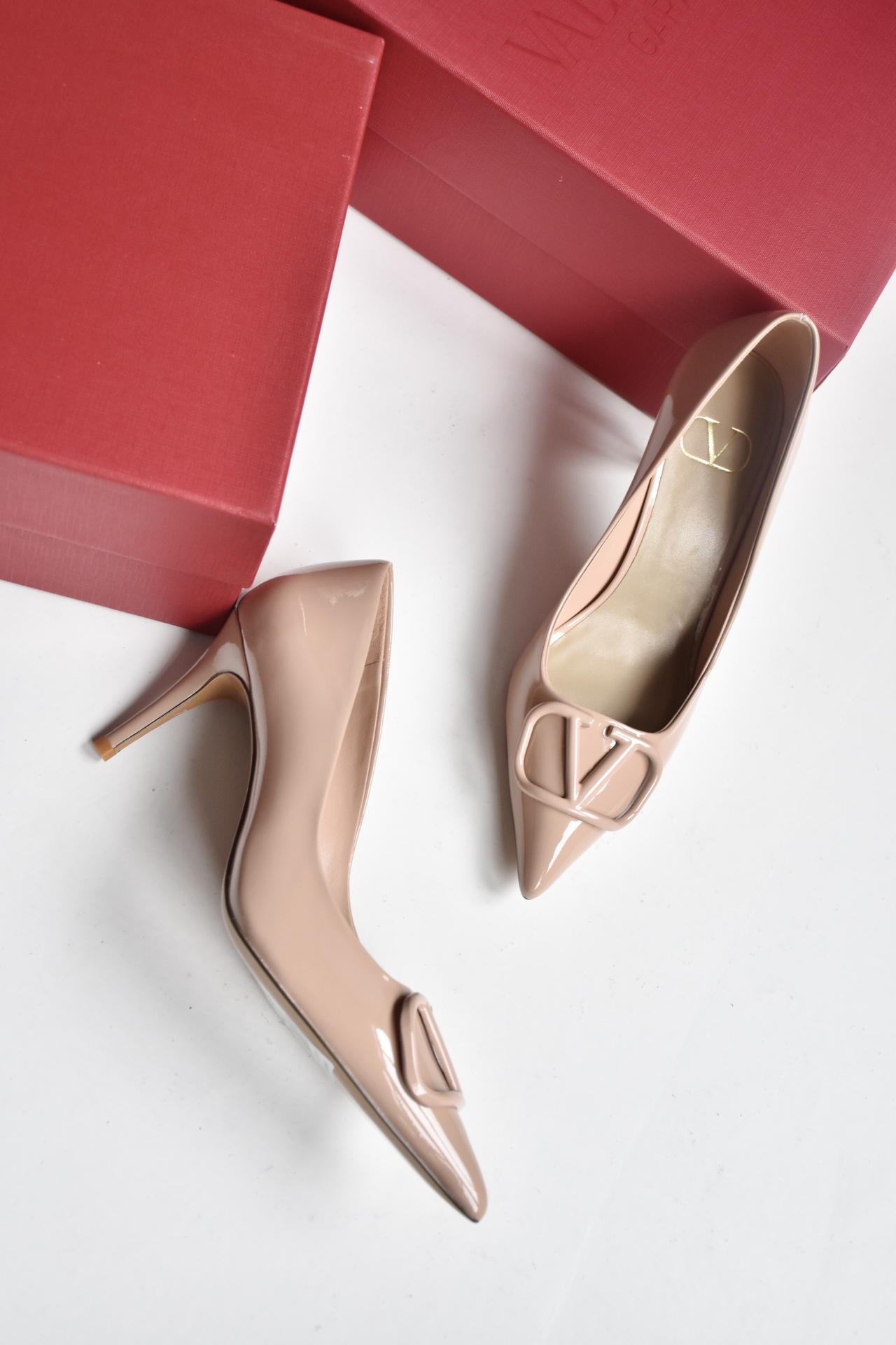 Valentino Classic Patent Leather High Heels (4cm/8 cm)