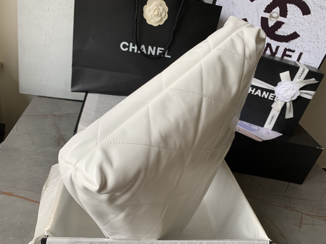 Chanel 22 Small Calfskin Bag