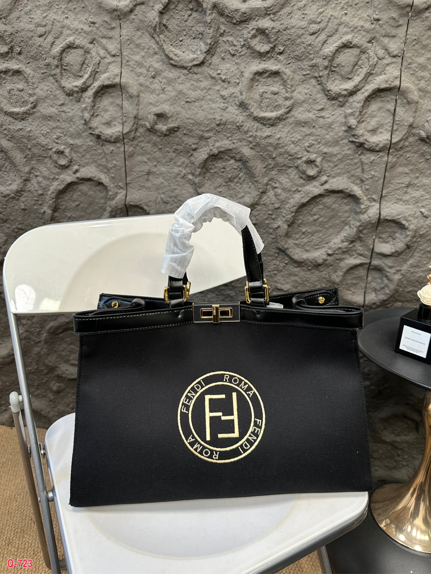 Fendi Pouch Tote Handbag