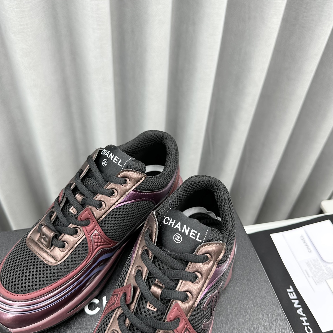 Chanel Casual Sneakers
