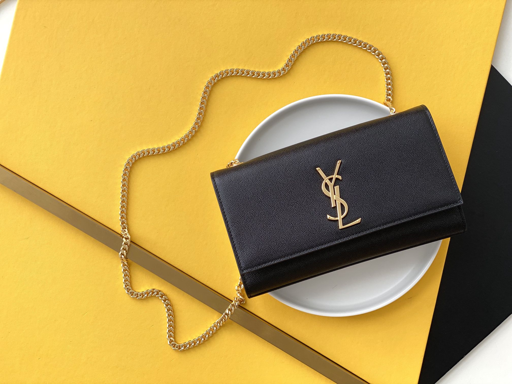 Saint Laurent Classic Chain Shoulder/Crossbody Bag for Women