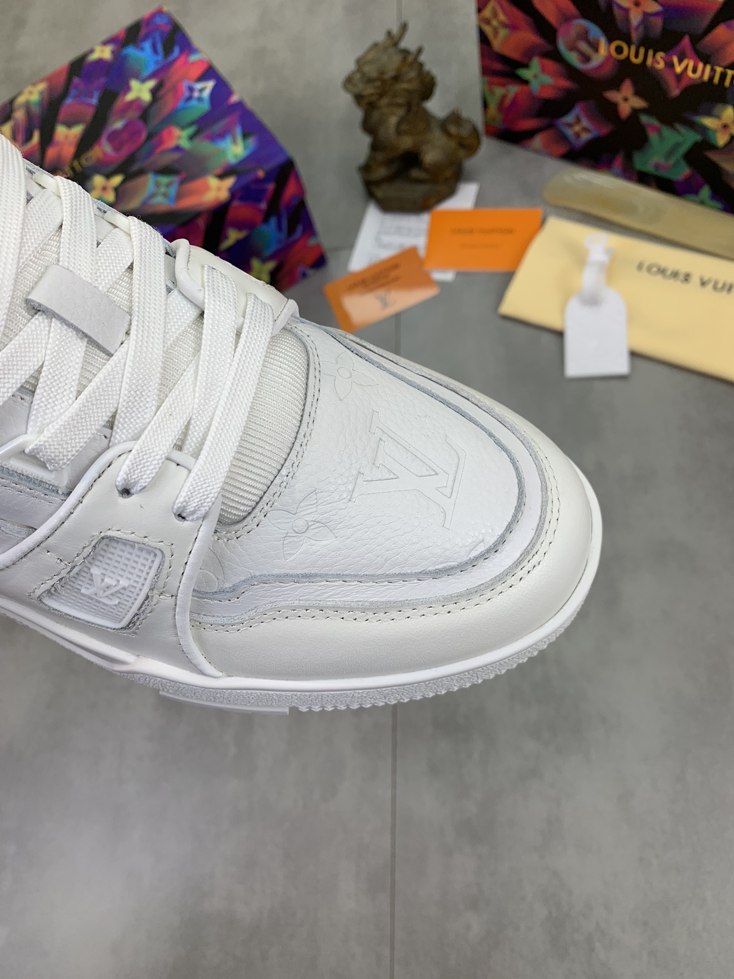 Louis Vuitton Fashionable Versatile Sneakers